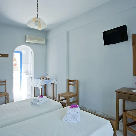 Stefano Apartment Naousa (Paros)