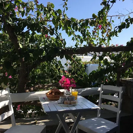 Apartment Stefano Naousa (Paros)